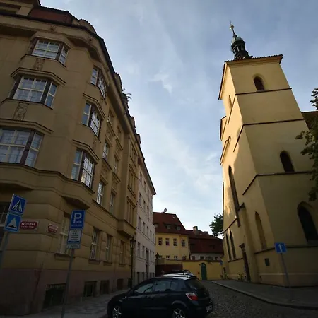 Church View Old Town Cozy Appartement Praag